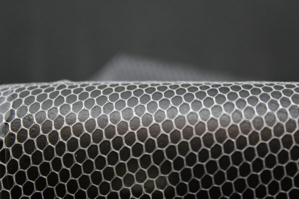 Medium fishing lure airbrush netting