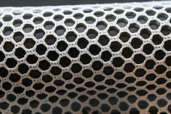 Large fishing lure airbrush netting