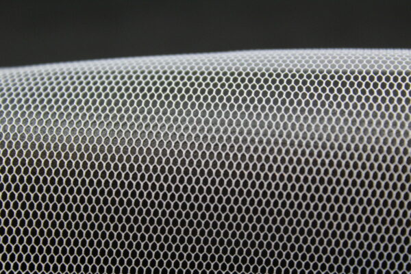 Small fishing lure airbrush netting