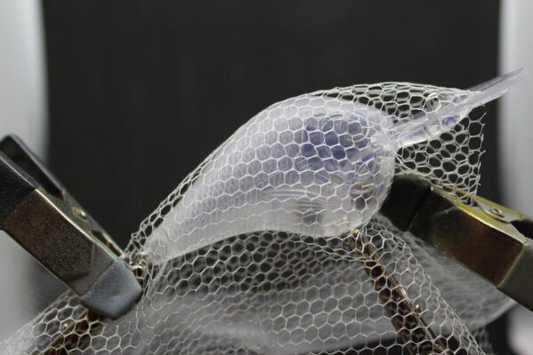 Medium fishing lure airbrush netting