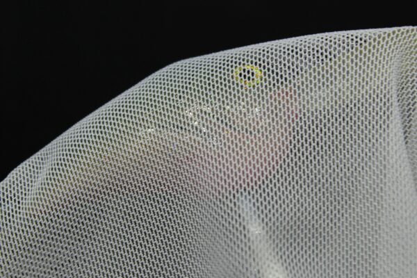 Small fishing lure airbrush netting